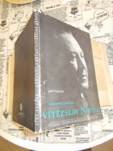 Národní umělec Vítězslav Nezval Jiří Taufer (292819)