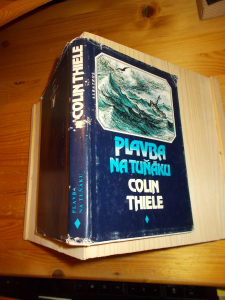 Plavba na Tuňáku Colin Thiele (278120)